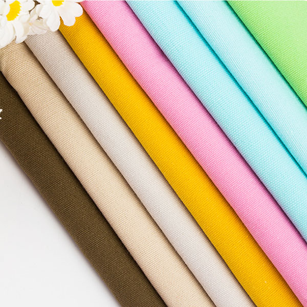 Various materials and colors of fabrics