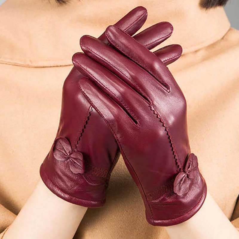 Customizable PU gloves in various colors