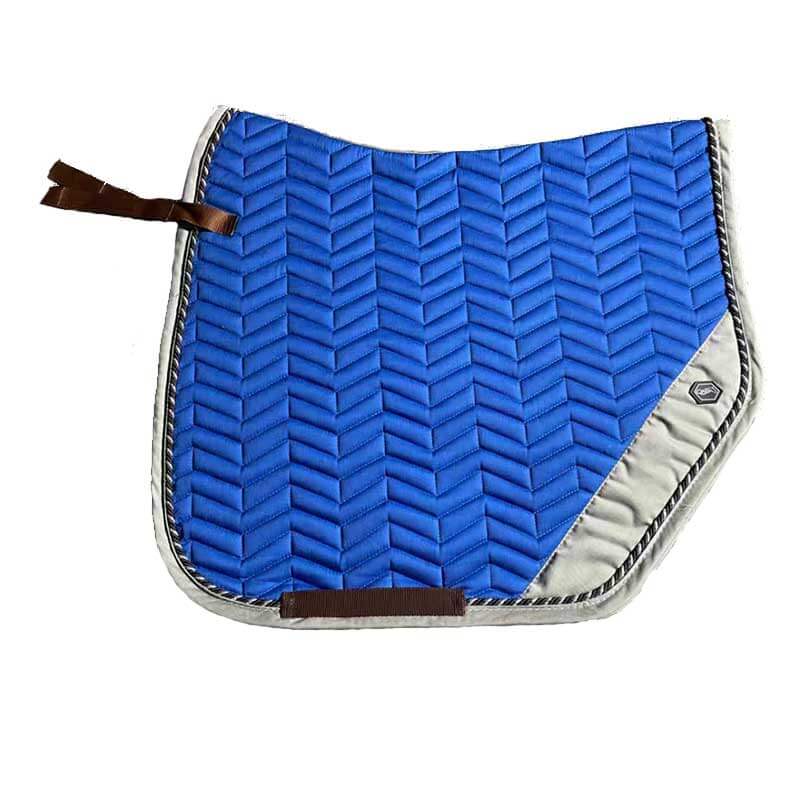 Bild von einer blauen Satteldecke