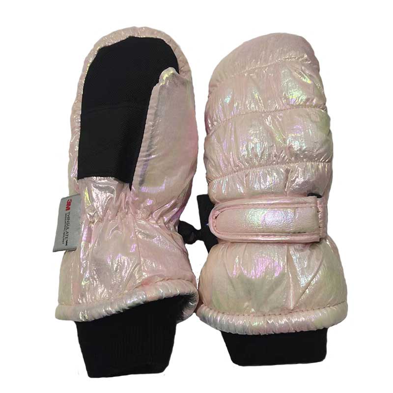 Verfahren zum Reinigen von rosa Skihandschuhen